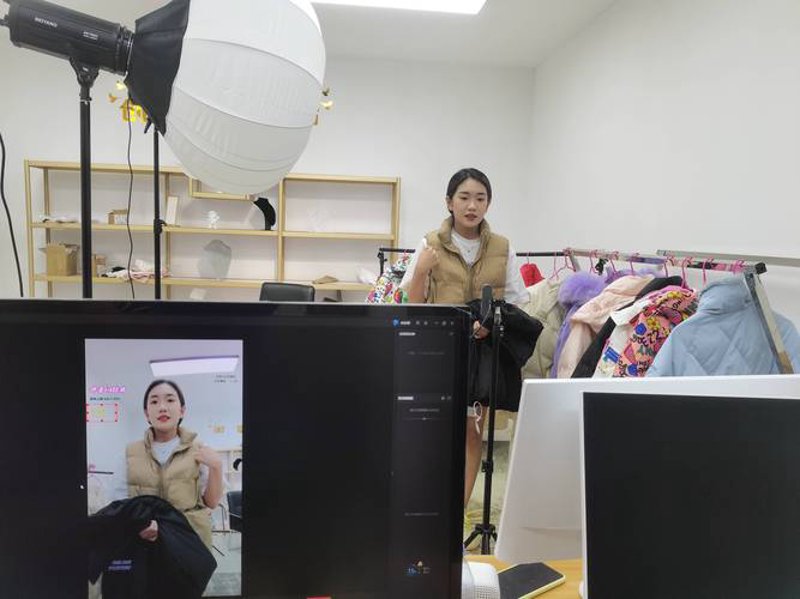 海阳电子商务服务:助力地方产业升级的金钥匙